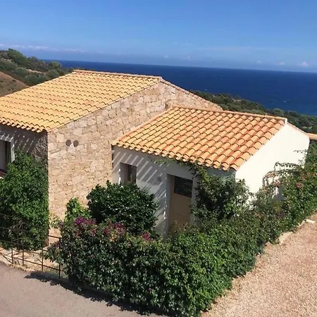 Vakantiehuis The Refuge On The Sea...