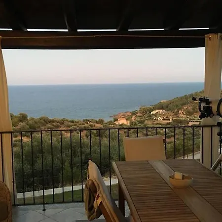 The Refuge On The Sea... Tertenìa